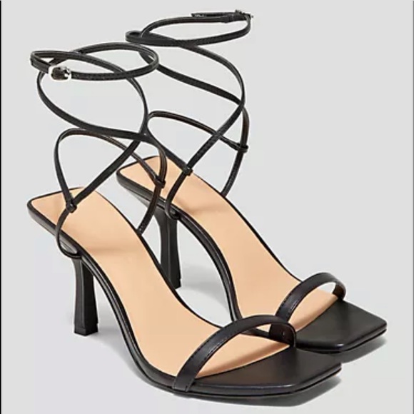 Women's wide fit black strappy sandal heels - Picture 1 of 7